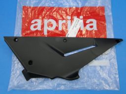 Aprilia rs 125 | 2006 11 plastik osłona wypełnienie