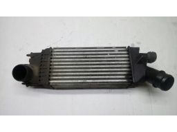 Peugeot 407 2.0 16v hdi chlodnica intercooler