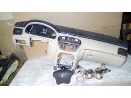 Peugeot 607 lift deska konsola airbag pasy kpl