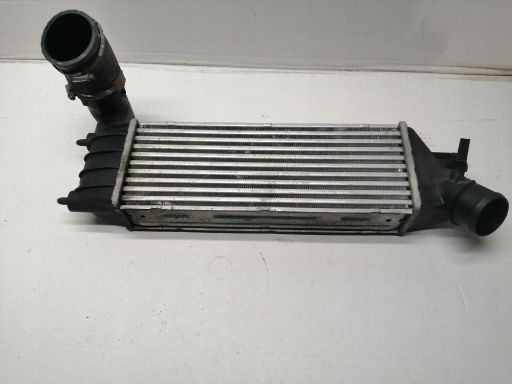 Lancia phedra ulysse 2.2 jtd chlodnica intercooler