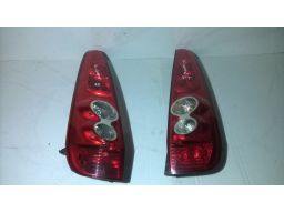 Ford fiesta mk6 lift lampa tylna lewa 5d