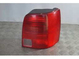 Lampa prawa tylna kombi w passat b5