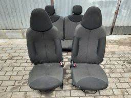 Toyota aygo i fotele siedzenia 5d