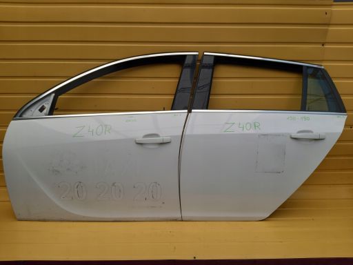 Opel insignia drzwi lewe prawe przód tył z40r komb