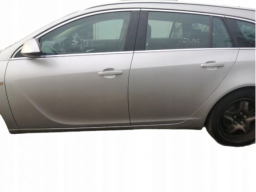 Opel insignia a drzwi lewe przednie tylne kombi