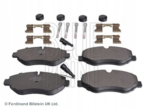 Adn142133 Klocek Hamulcowy Kpl. Przód , Pasuje Do: Nissan Cabstar, Nt4