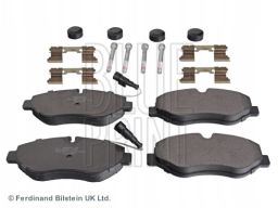 Adn142133 Klocek Hamulcowy Kpl. Przód , Pasuje Do: Nissan Cabstar, Nt4