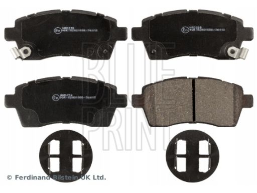 Adk84245 Klocek Hamulcowy Kpl. Przód , Pasuje Do: Suzuki Ignis Iii, Sw