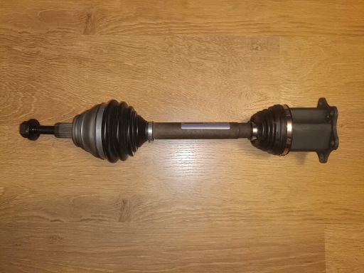 Vkjc 4591 Półoś Napędowa Przód L 481Mm Pasuje Do: Audi A3, Q3, Tt, Sea