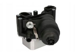 D4R013Tt Chłodnica Oleju (Z Obudową Filtra Oleju) Pasuje Do: Mercedes