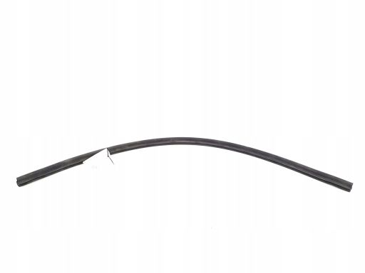 Uszczelka maski Mercedes W156 A1568870098 OE