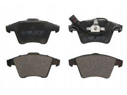 INC Klocki Hamulcowe Przód Volkswagen California Multivan Transporter