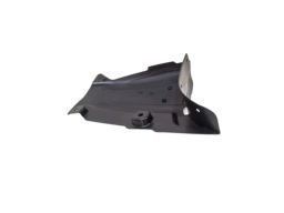 Osłona Nadkole przednie prawe trójkąt Mercedes W177 W247 A1776901803