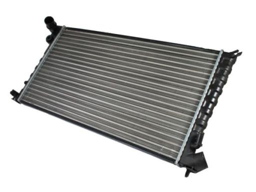 Chłodnica Silnika D7P009Tt