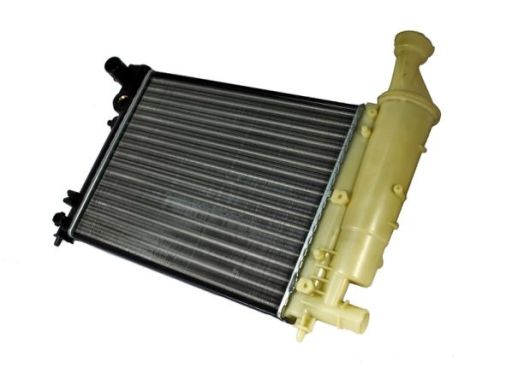 Chłodnica Silnika D7C002Tt
