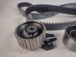 Zestaw Paska Rozrządu + Pompa Cieczy Chł 530 0620 30