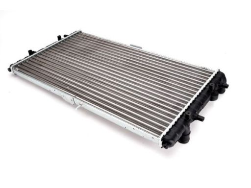 Chłodnica Silnika D7W006Tt