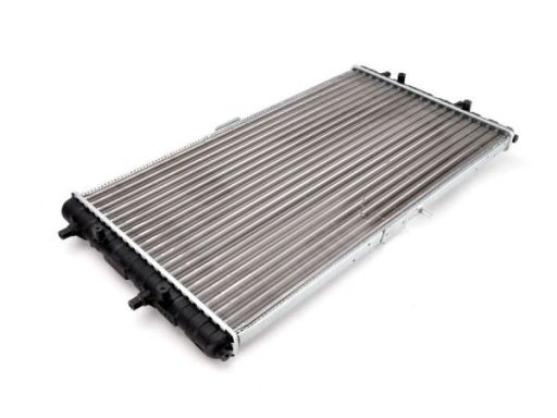 Chłodnica Silnika D7W006Tt