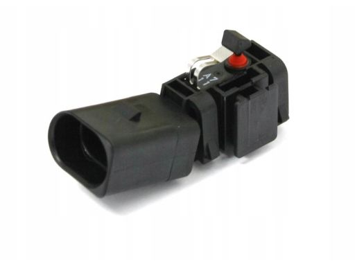 Mikroprzełącznik zamka klapy bagażnika Volkswagen Jetta Polo 4 1T09621