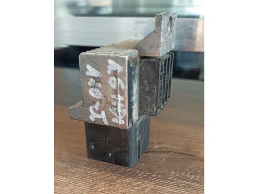 132122 Przekaźnik Systemu Żarzenia Huco132122 Hitachi