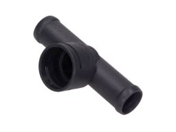 18-0437 Króciec Układu Chłodzenia Vw Golf Iii/Po Maxgear