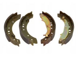 19-2067 Szczęki Ham. Mitsubishi Colt 04- Maxgear