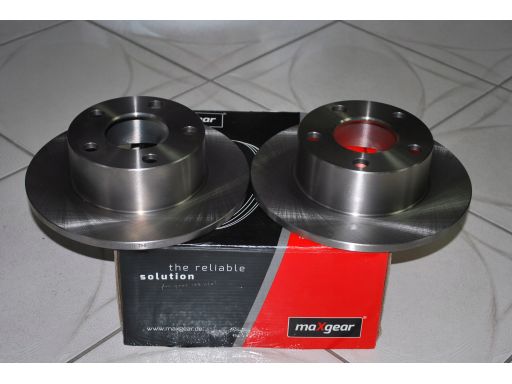 19-0684 Tarcza Ham. Vw T. A100/A6/Passat 96- 245 Maxgear