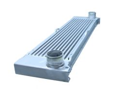 Ac630070 Intercooler Db Vito/ Viano 03- Maxgear