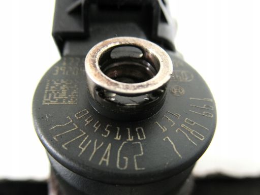 0 445 110 131 Wtryskiwacz Bosch