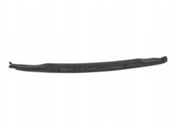 Uszczelka maski pokrywy silnika W204 A2046282798