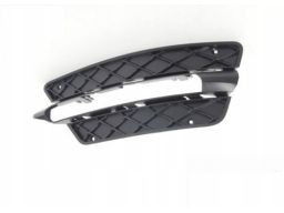 Kratka w zderzak Mercedes W204 C class L P A2048851353