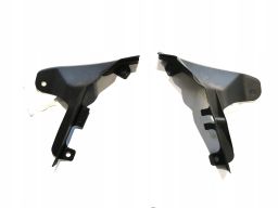 Prawa Osłona zawiasów podszybie Mercedes W242 W246 A2468800444