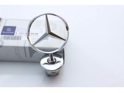 Emblemat Celownik W204 W221 A2218800086 NOWY