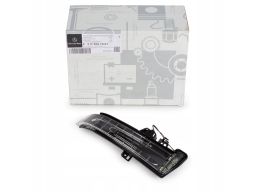 Kierunkowskaz w lusterko Mercedes W117 W156 PRAWY A2129067301