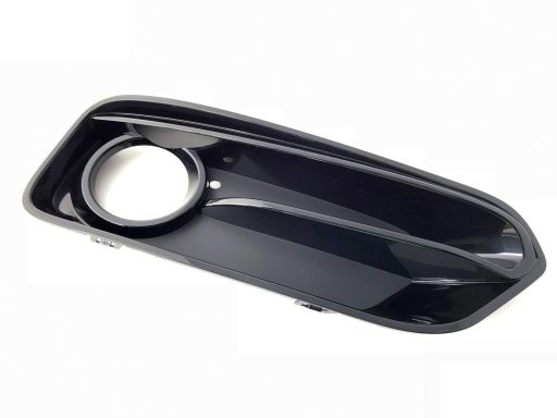 BMW 1 F20 F21 kratka zderzak prawy przód Nowa