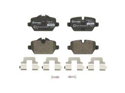 Klocek Hamulcowy Kpl. P 06 037X