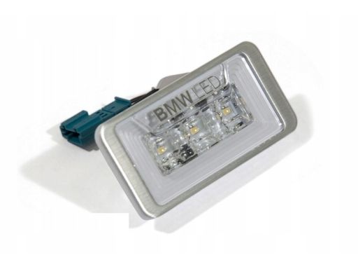Lampa oświetlenie bagażnika led BMW X1 E84