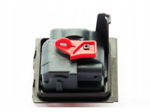 Zamek Blokada Klapki Wlewu Paliwa MERCEDES W117 W176 A0008207703 00382