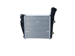 Chłodnica Powietrza Doładowującego 30286