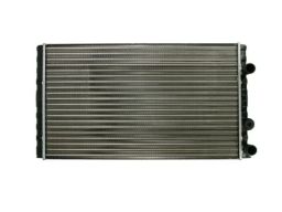 Chłodnica Silnika D7W070Tt