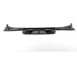 Podszybie osłona maski BMW 3 E36 51711977677