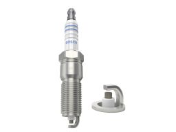 Świeca Zapłonowa 0 242 225 668