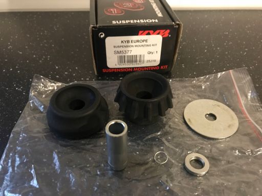 Górne Mocowanie Amortyzatora Sm5377