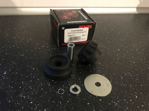 Górne Mocowanie Amortyzatora Sm5377