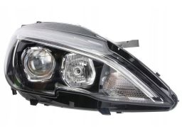 Reflektor Świateł Przednich 711451000310