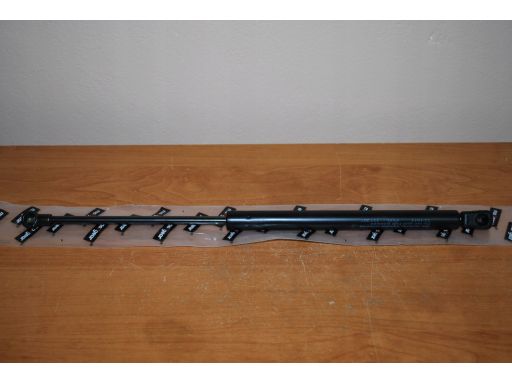 12-1674 Sprężyna Gazowa Pokrywy Bagażnika Bmw E8 12-1674 Maxgear