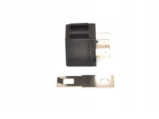 0 986 Ah0 625 Przekaźnik Wentylatora Chłodnicy 0 986 Ah0 625 Bosch