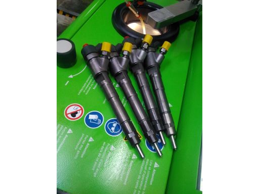 0 445 110 139 Wtryskiwacz Bosch