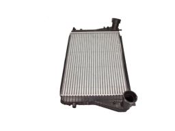 Ac651074 Intercooler Vw Golf V 1,4Tsi-2,0Tdi Maxgear