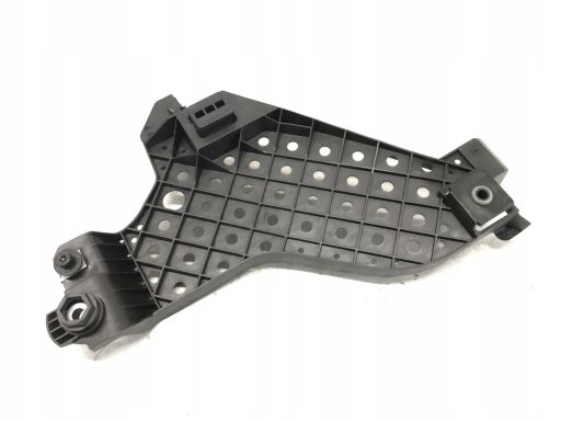 Prawy Uchwyt mocowanie lampy Audi Q3 12-18 OE 8U0941454